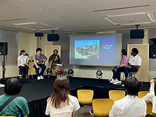 イベントに参加する学生たちの写真３