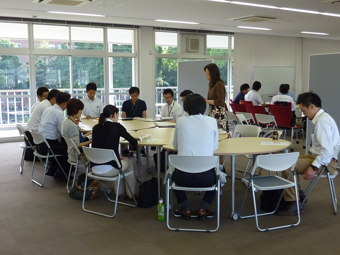 h26 kadaibetsu chiikikondankai-2-1.jpg