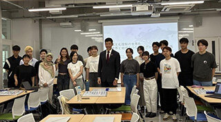 授業後の集合写真